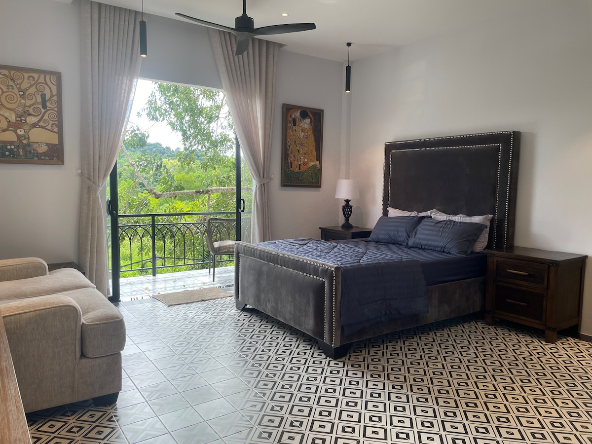 Canopy 2-Bedroom Apartment